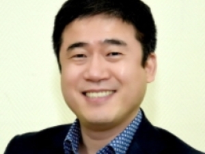 [Seol Dong-hoon's oriental medicine person] Kim Tae-yeol "We will lead the scientific development of oriental medicine by developing medical devices"